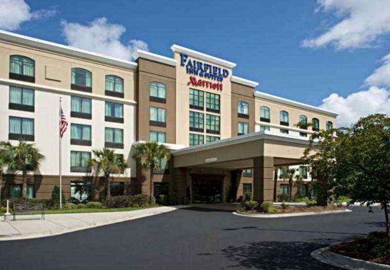 Fairfield Inn & Suites By Marriott Валдоста Экстерьер фото