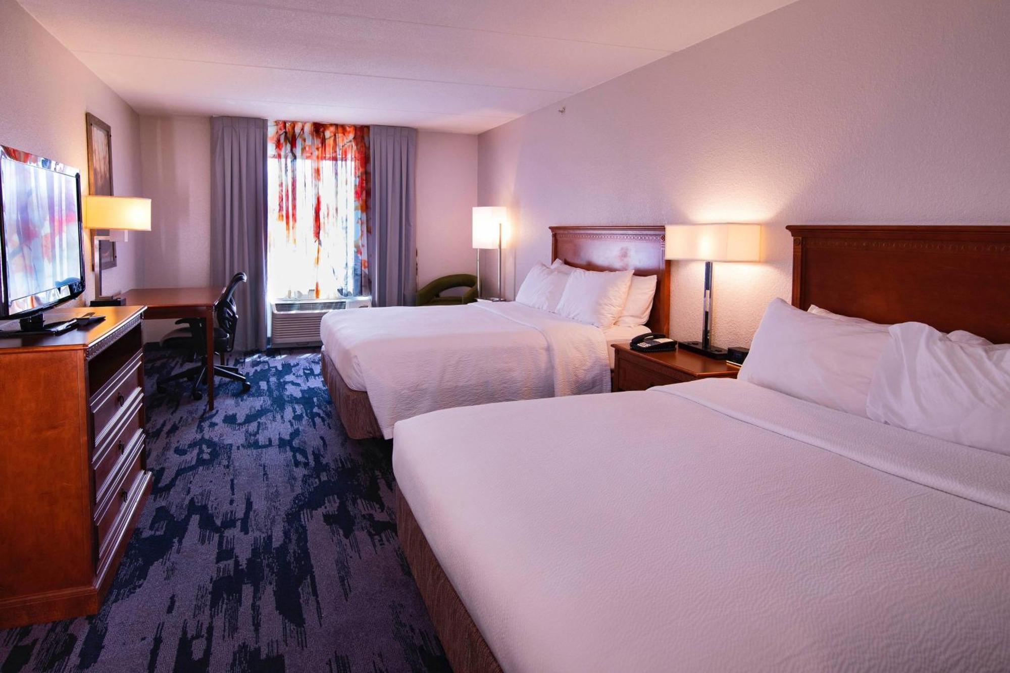 Fairfield Inn & Suites By Marriott Валдоста Экстерьер фото