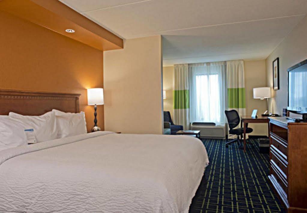 Fairfield Inn & Suites By Marriott Валдоста Экстерьер фото