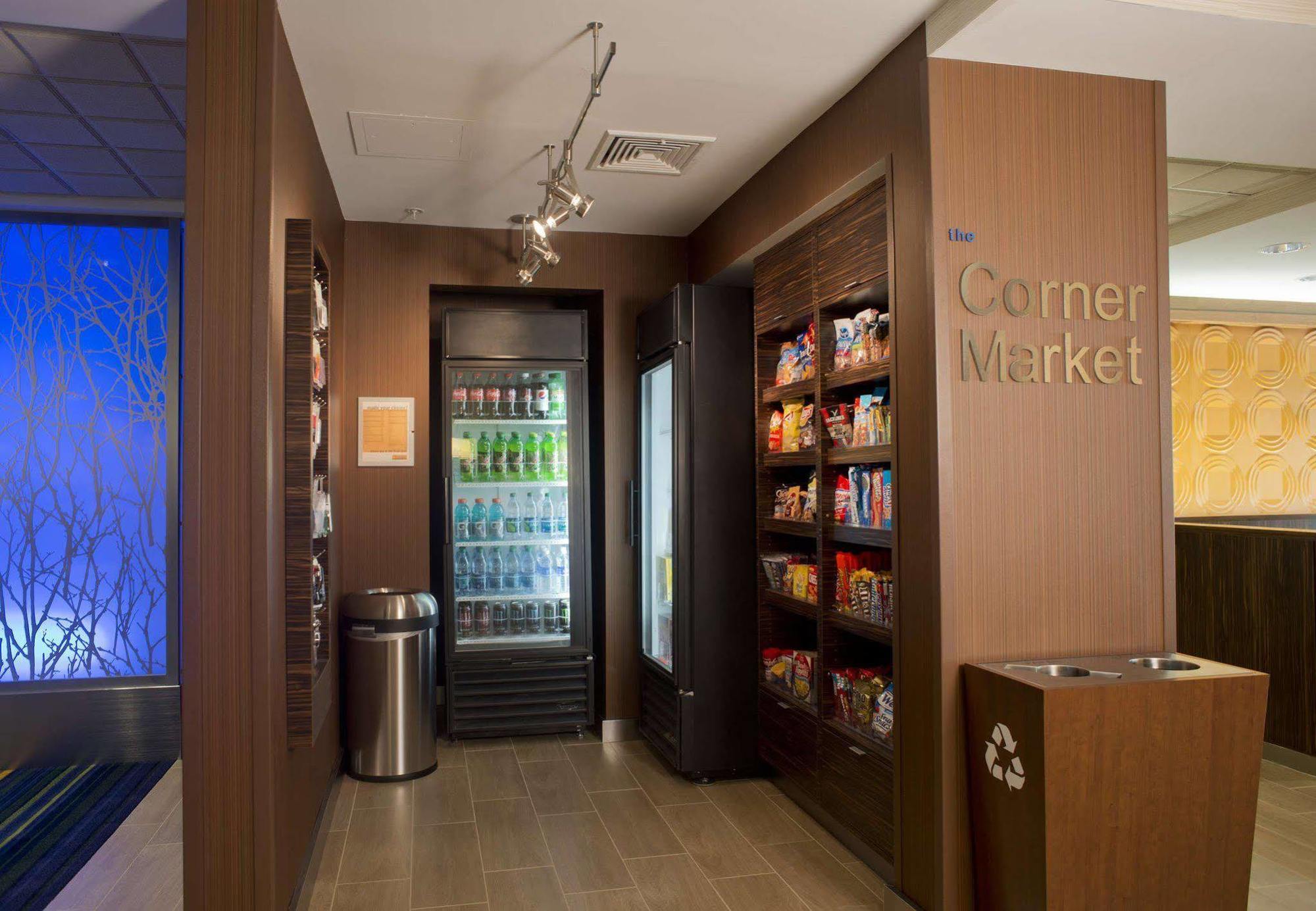 Fairfield Inn & Suites By Marriott Валдоста Экстерьер фото